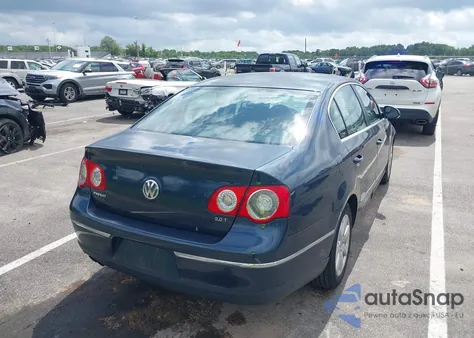 2008 Volkswagen Passat Turbo from USA, damaged, VIN WVWJK73C88P050581